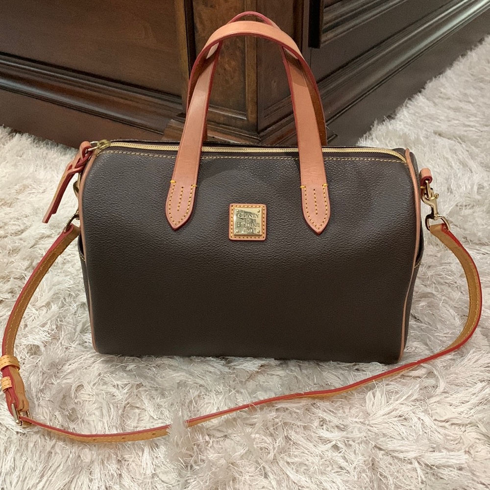 Dooney & Bourke